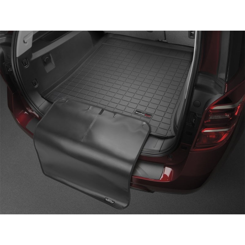 WeatherTech 2023 Honda HR-V Cargo Liner w/Bumper Protector - Black