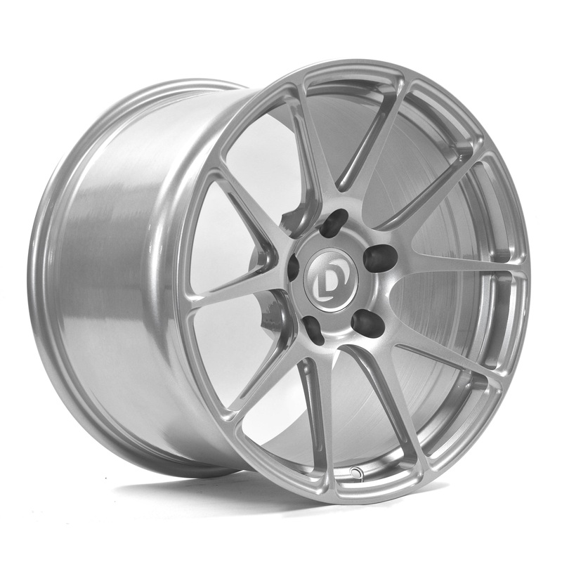 Dinan 19 in Lightweight Forged Perfo D750-0073-GA1R-SIL