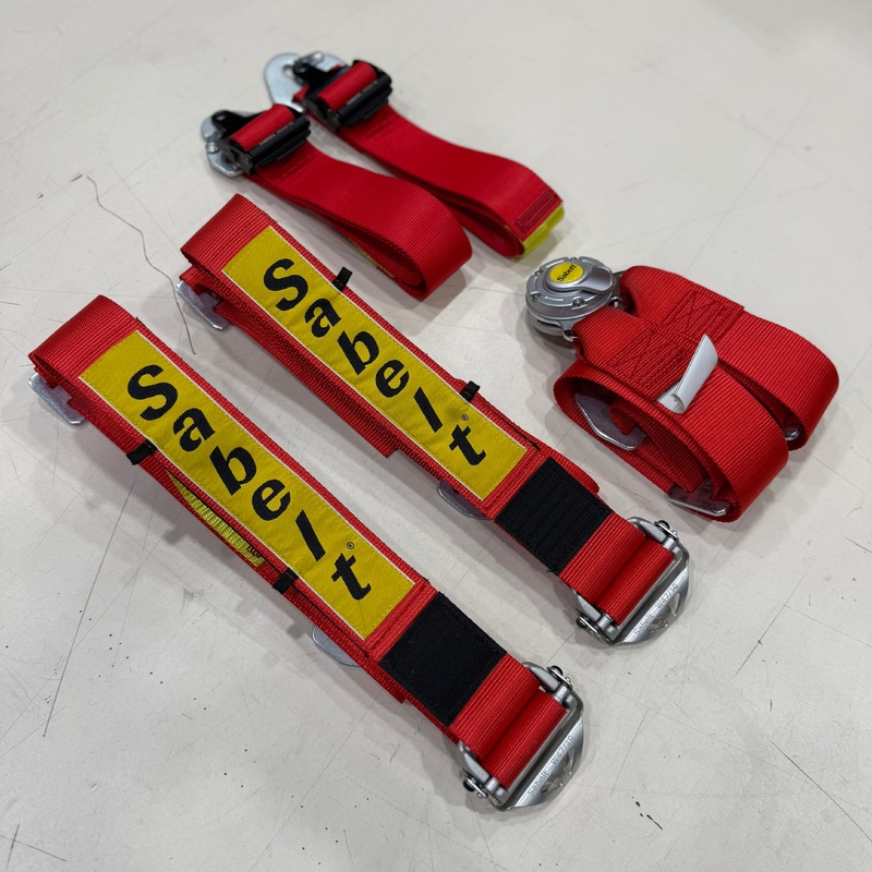 [GARAGE SALE] -  Sabelt - Steel Saloon Rally 6 Point  2
