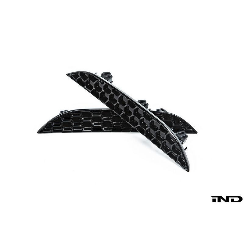 ACEXXON BMW F90 M5 Rear Reflector Insert Set - Honeycomb Gloss Black