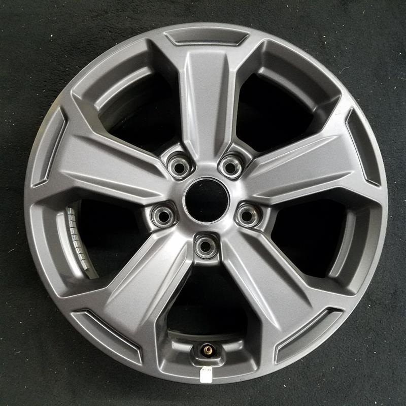 17" WRANGLER 18 VIN W 6th digit JK body 17x7.5 5 spoke solid spoke grooved spoke brze Original OEM Wheel Rim